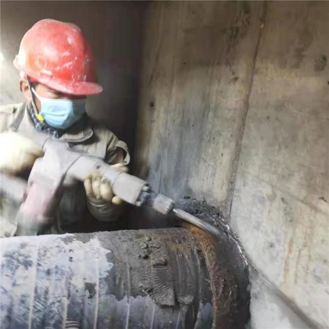 地下室穿墙防水套管漏水封堵