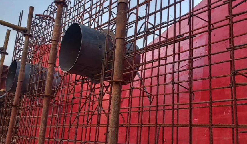 刚性防水套管在结构钢筋上的固定